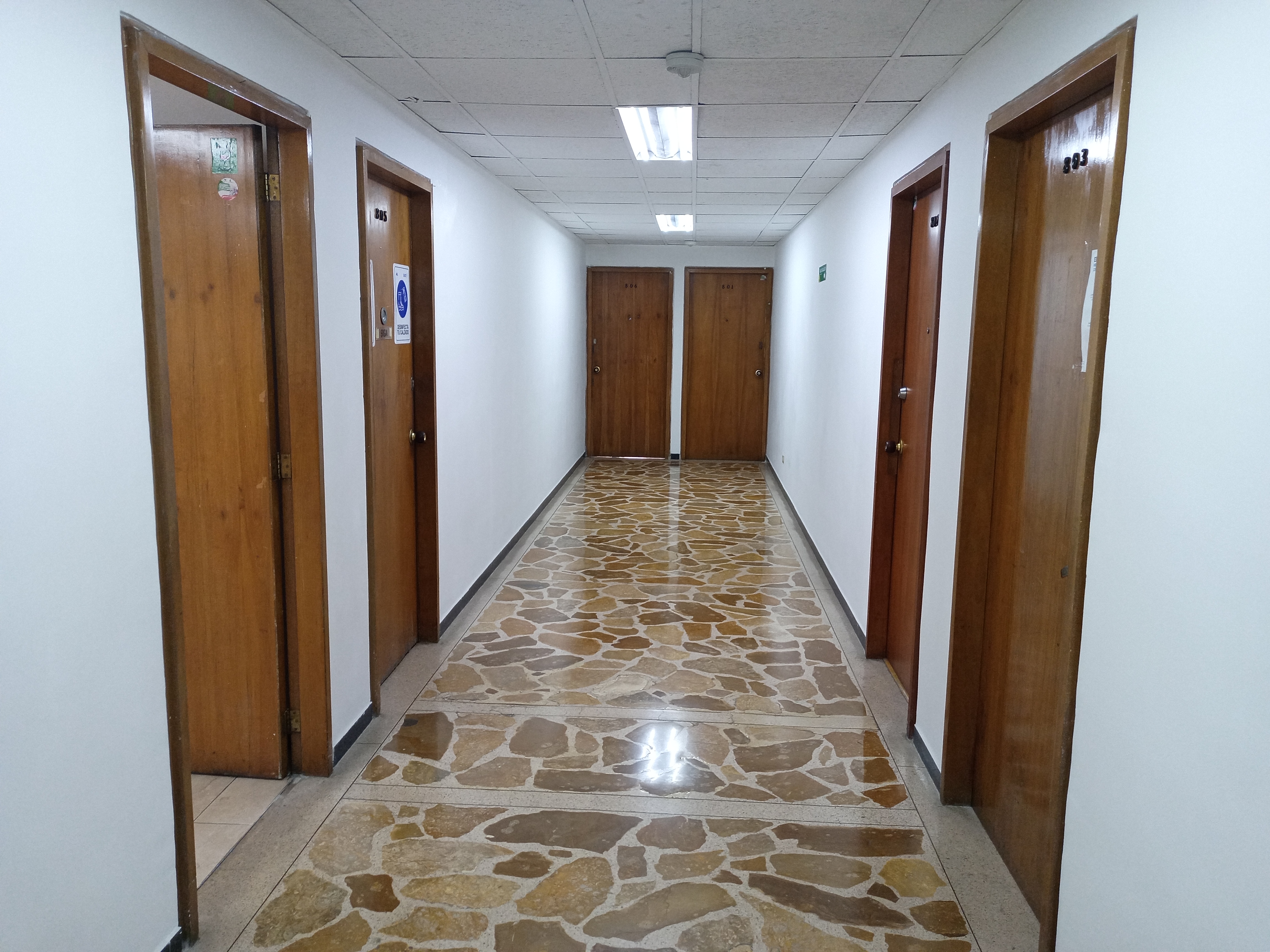 Oficina en venta en Castropol, Medellín, 64 m² · foto 3 de 23
