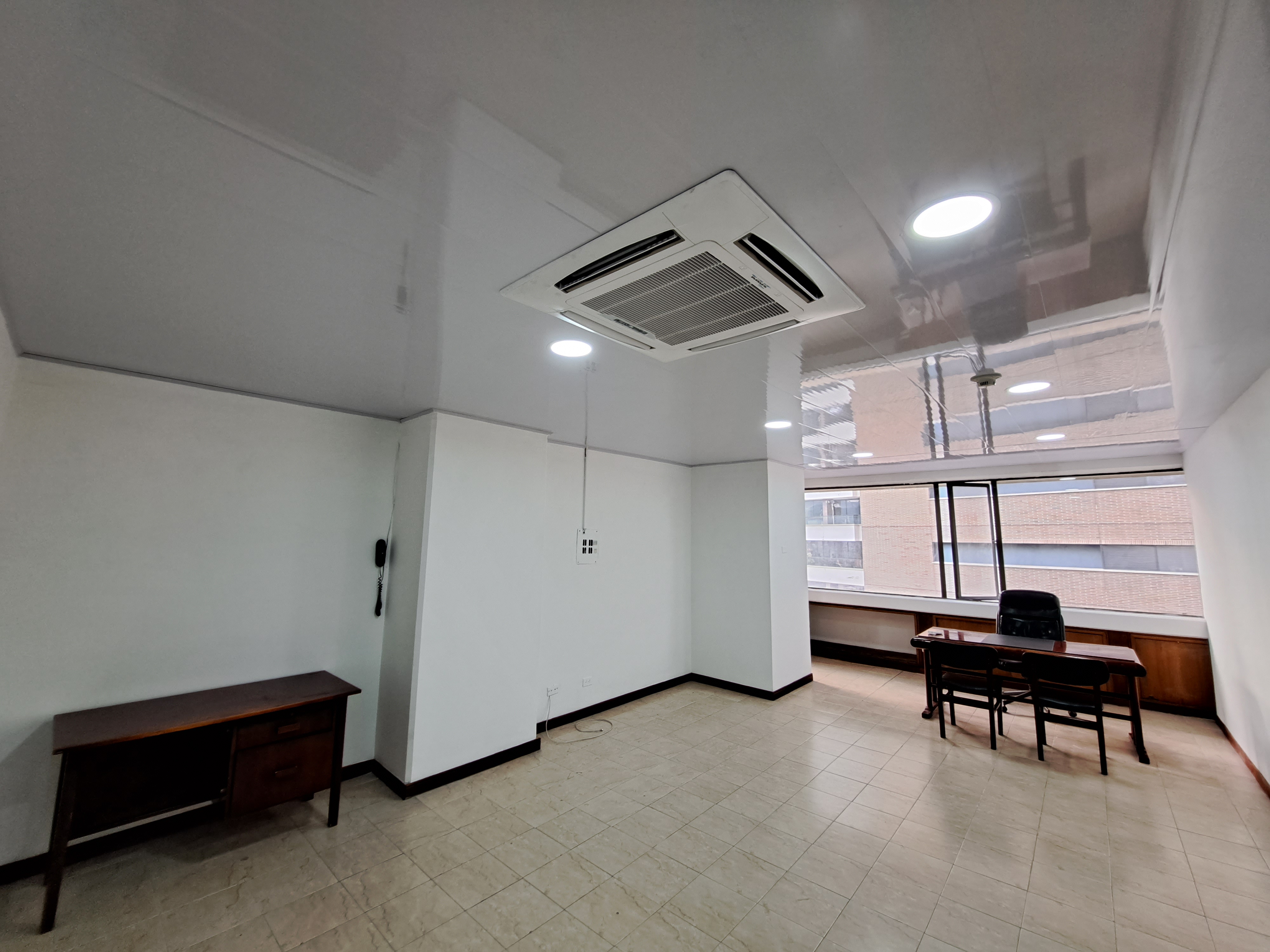 Oficina en venta en Castropol, Medellín, 64 m² · foto 4 de 23