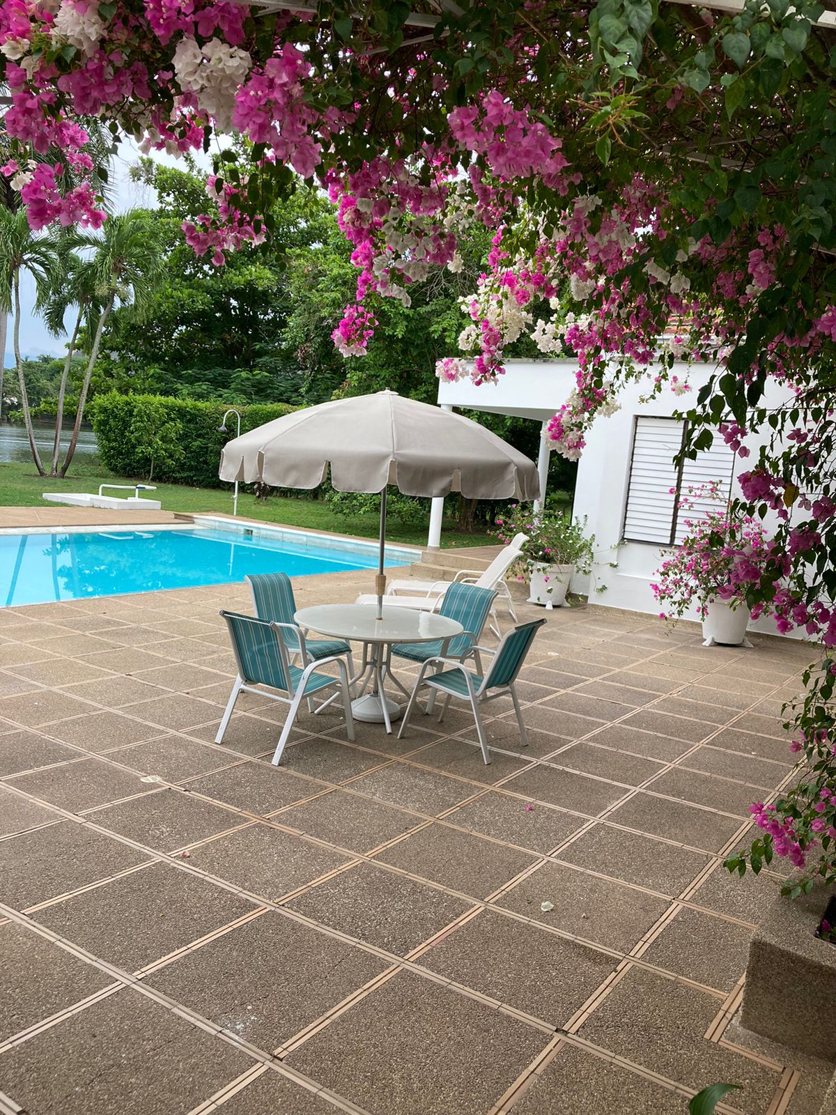 Casa de 4 alcobas en venta en Ricaurte, 185 m² · foto 4 de 24