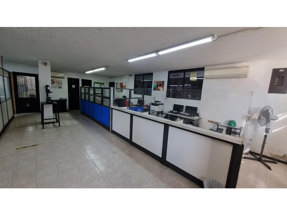 Bodega en arriendo en Santander, Cali, 1691 m² · foto 4 de 6