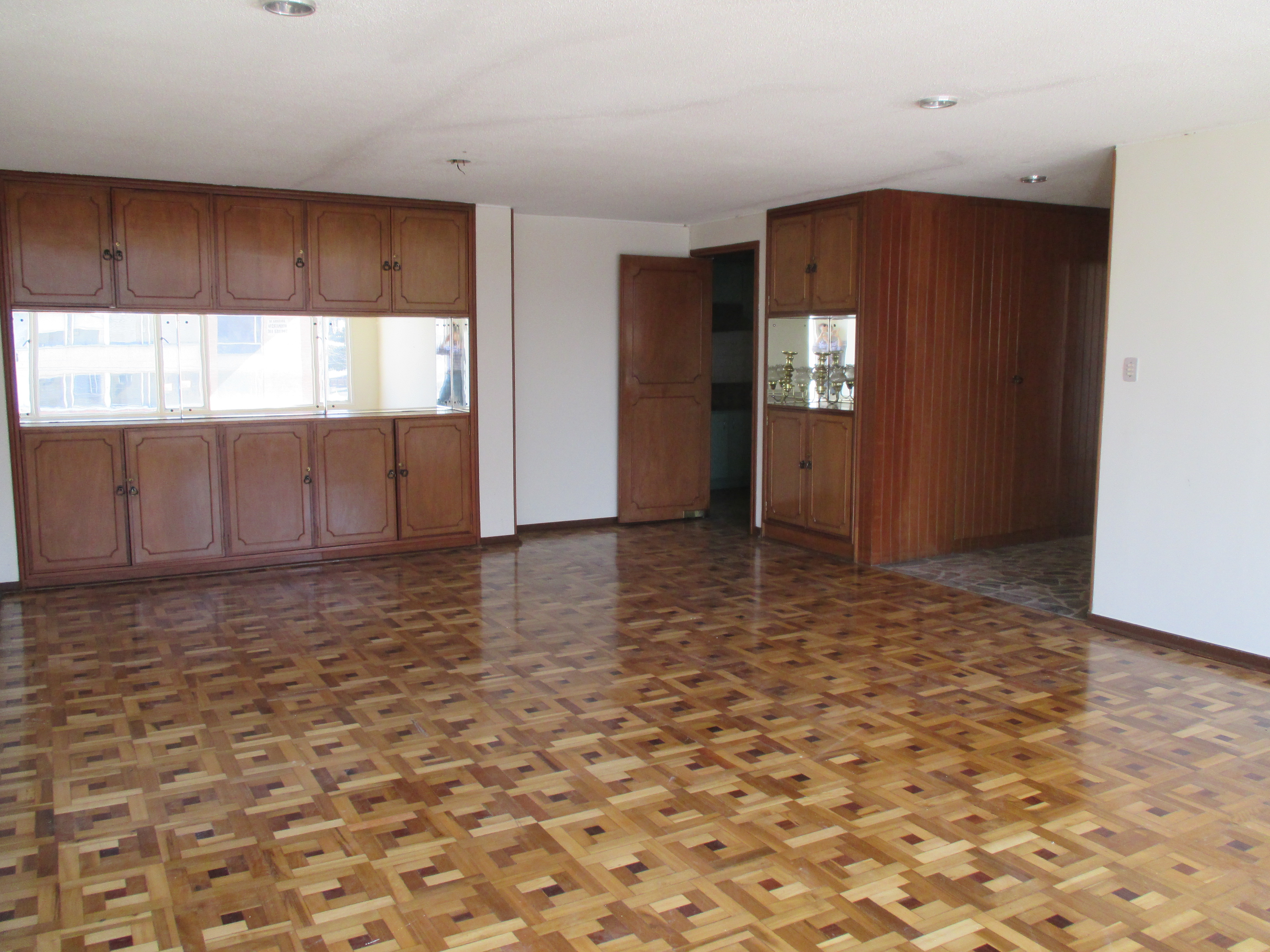 Apartamento de 4 alcobas en arriendo en Chico Norte, Bogotá, 150 m² · foto 6 de 9