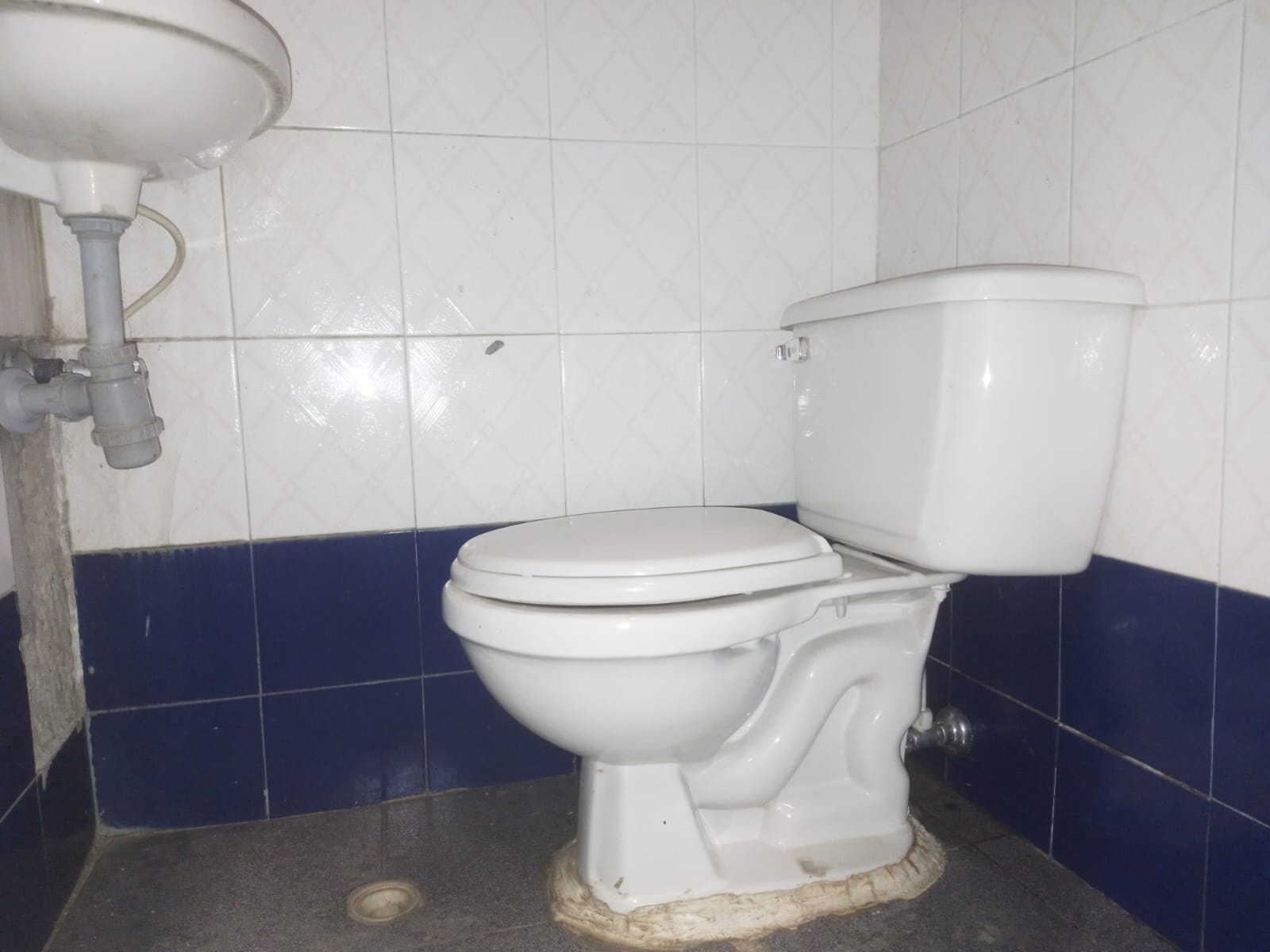 Bodega en arriendo en El Chagualo, Medellín, 240 m² · foto 14 de 16