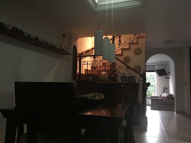 Casa de 5 alcobas en venta en El Carmen, Ibagué, 241 m² · foto 22 de 24