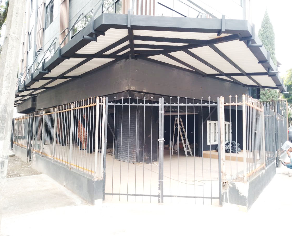 Local en arriendo en Laureles, Medellín, 300 m² · foto 7 de 10