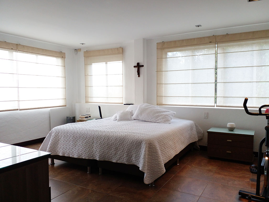 Casa de 3 alcobas en venta en Vía Las Palmas, Envigado, 249 m² · foto 12 de 20
