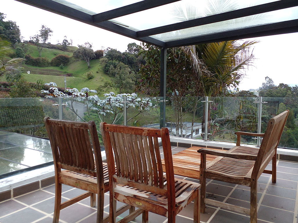 Casa de 3 alcobas en venta en Vía Las Palmas, Envigado, 249 m² · foto 19 de 20