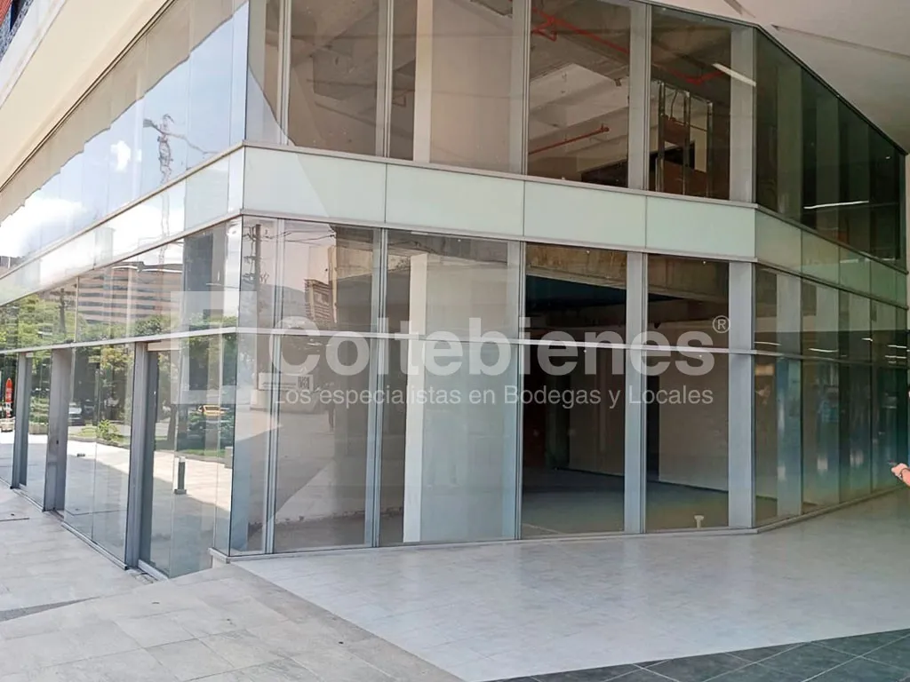 Local en arriendo en Zona Industrial No. 1, Itagüí, 123 m² · foto 2 de 12