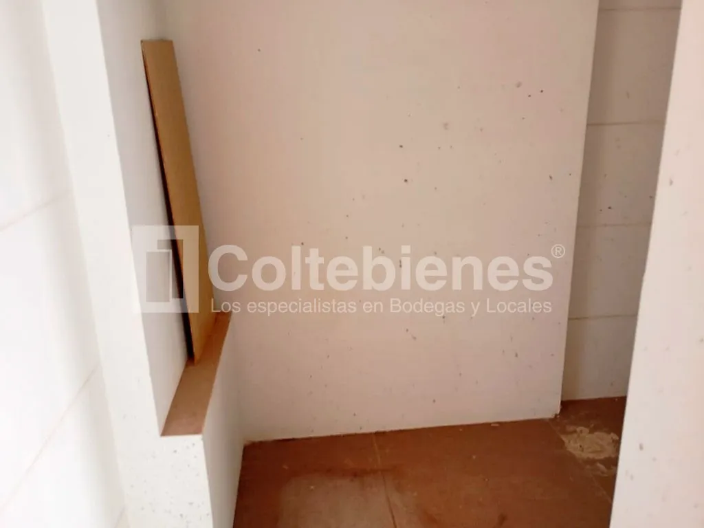 Local en arriendo en Zona Industrial No. 1, Itagüí, 123 m² · foto 8 de 12