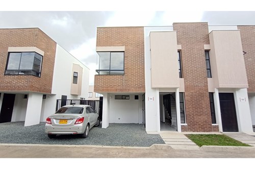 Casa de 3 alcobas en venta en Parque Natura, Cali, 120 m² · foto 14 de 16