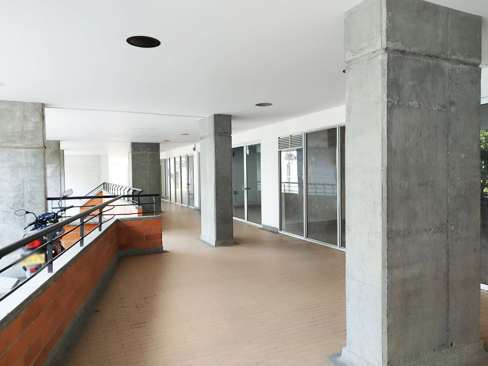 Local en arriendo en Las Antillas, Envigado, 200 m² · foto 3 de 20