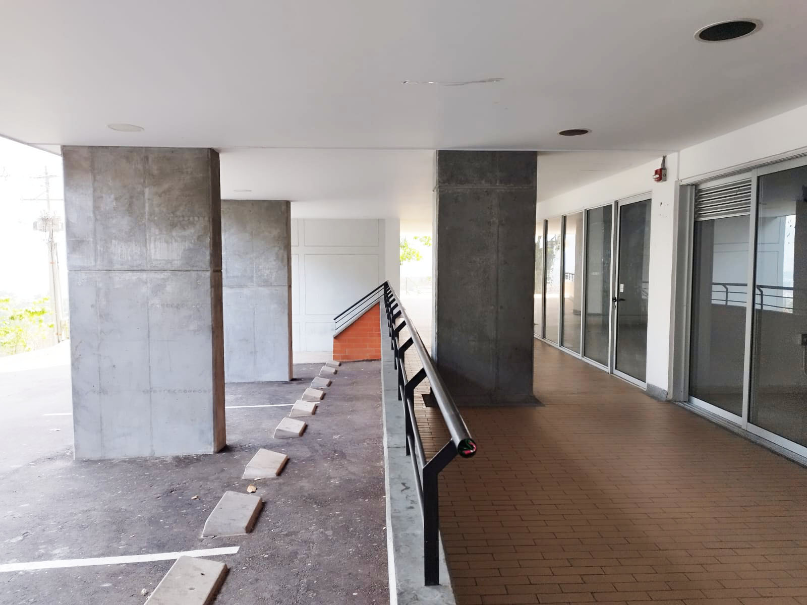 Local en arriendo en Las Antillas, Envigado, 200 m² · foto 5 de 20