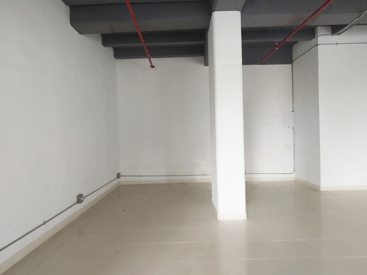 Local en arriendo en Las Antillas, Envigado, 200 m² · foto 9 de 20