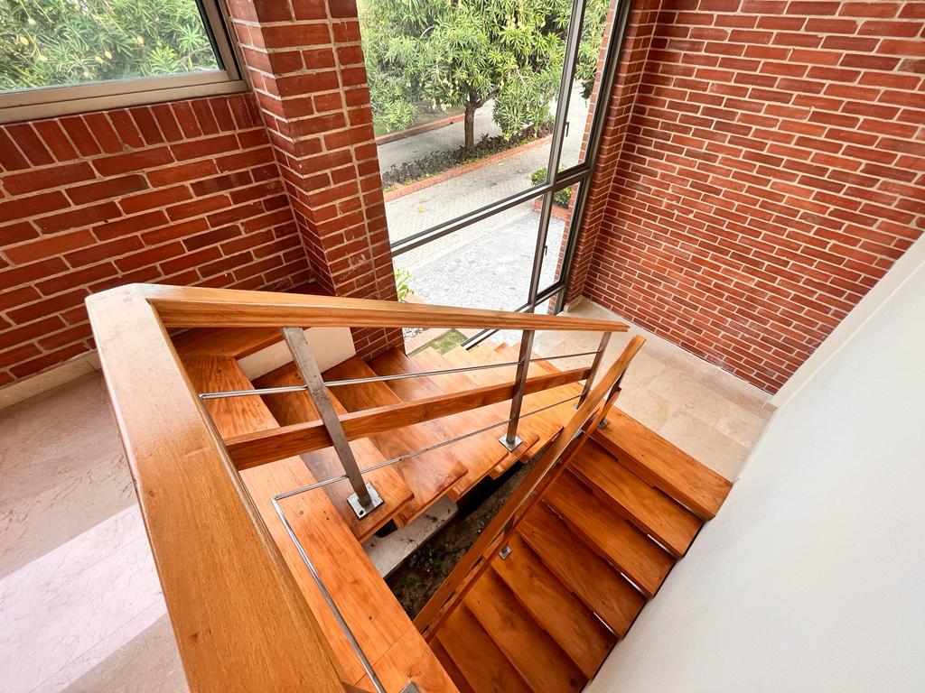 Casa de 5 alcobas en venta en Villa Campestre, Barranquilla, 477 m² · foto 11 de 24