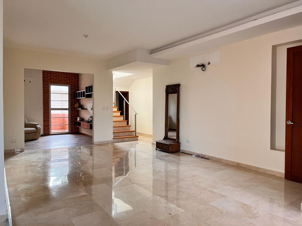 Casa de 5 alcobas en venta en Villa Campestre, Barranquilla, 477 m² · foto 17 de 24