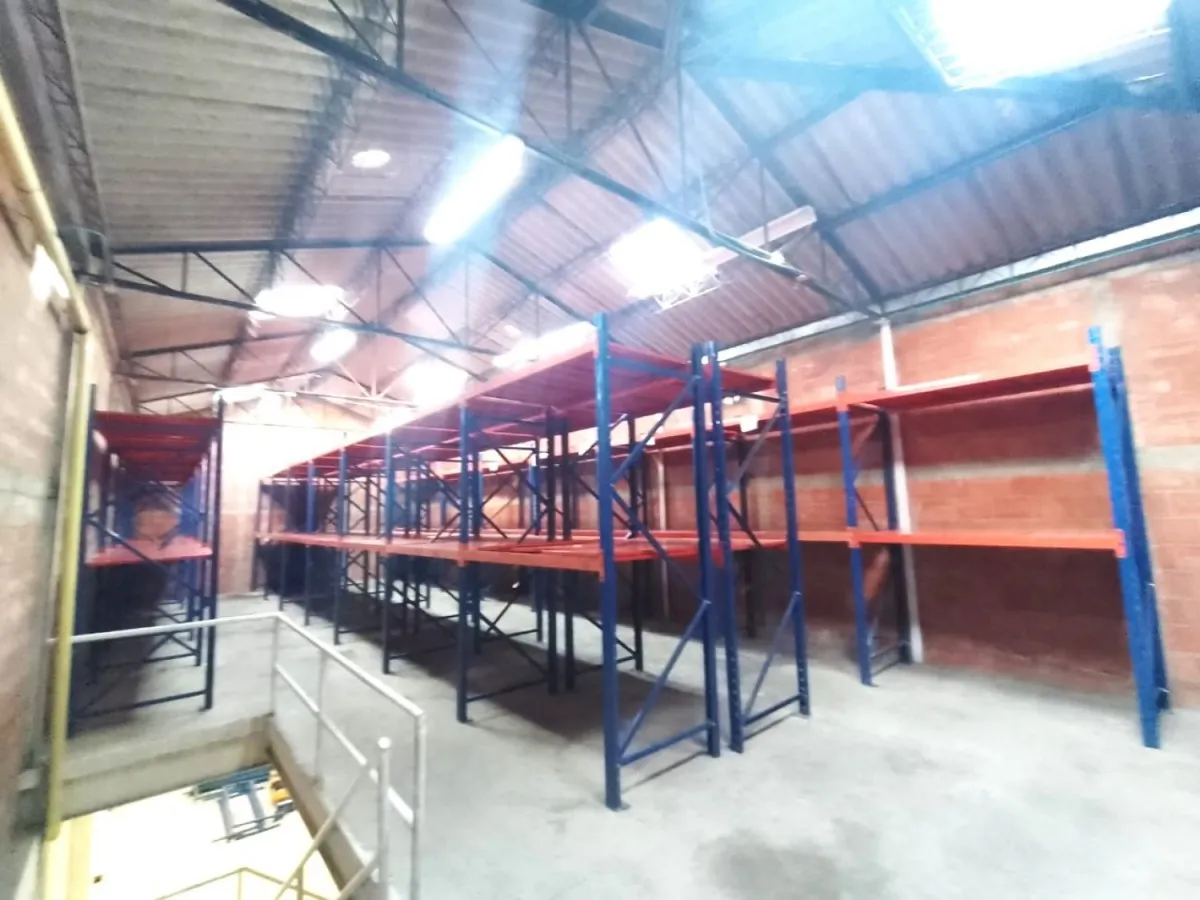 Local en venta en Alameda, Cali, 215 m² · foto 14 de 16