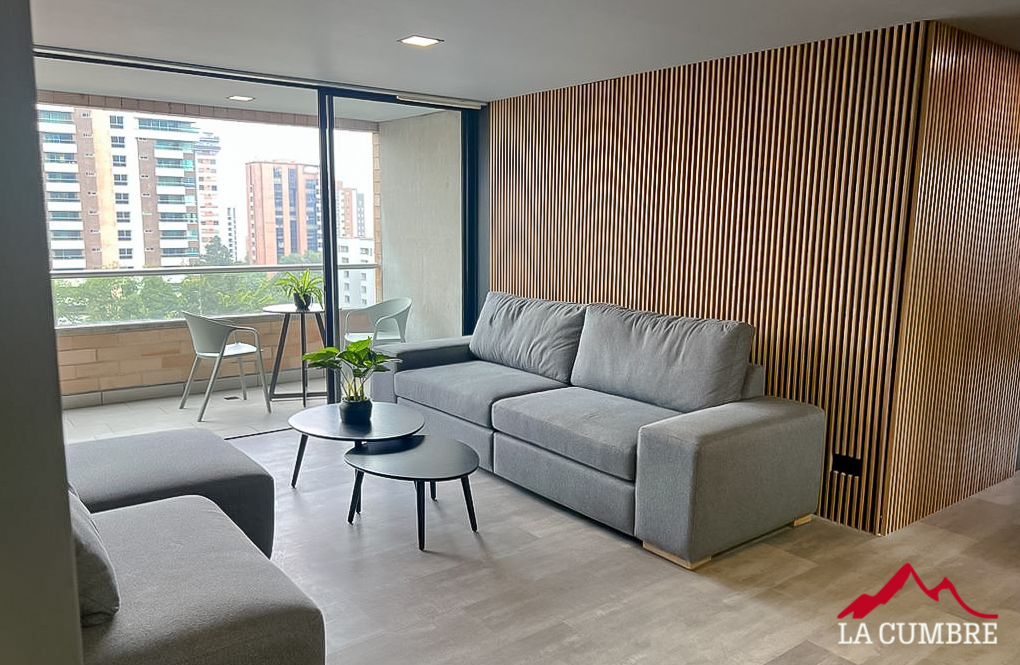 Apartamento en arriendo en Castropol, Medellín · foto 5 de 8