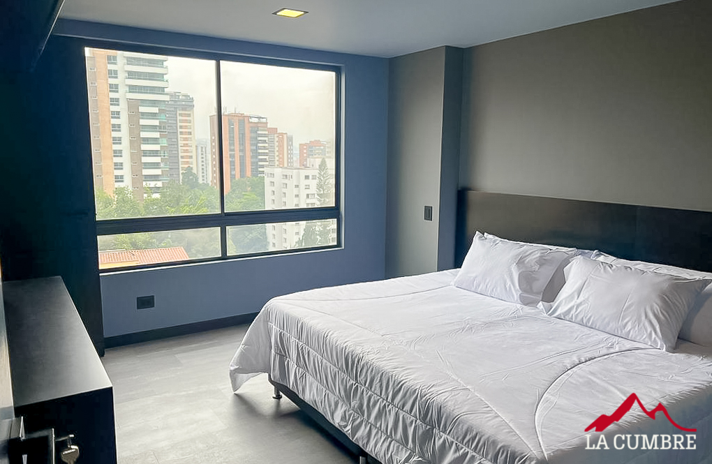 Apartamento en arriendo en Castropol, Medellín · foto 7 de 8