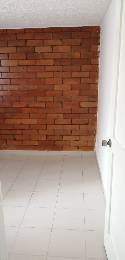 Apartamento de 2 alcobas en venta en Quintanar De Los Sauces Et. I, Soacha, 45 m² · foto 13 de 15