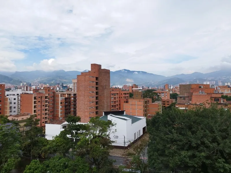 Apartamento de 2 alcobas en arriendo en Conquistadores, Medellín, 100 m² · foto 14 de 14