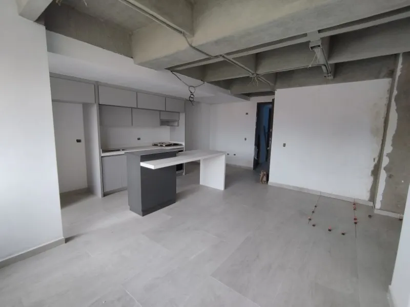 Apartamento de 2 alcobas en arriendo en Conquistadores, Medellín, 100 m² · foto 2 de 14