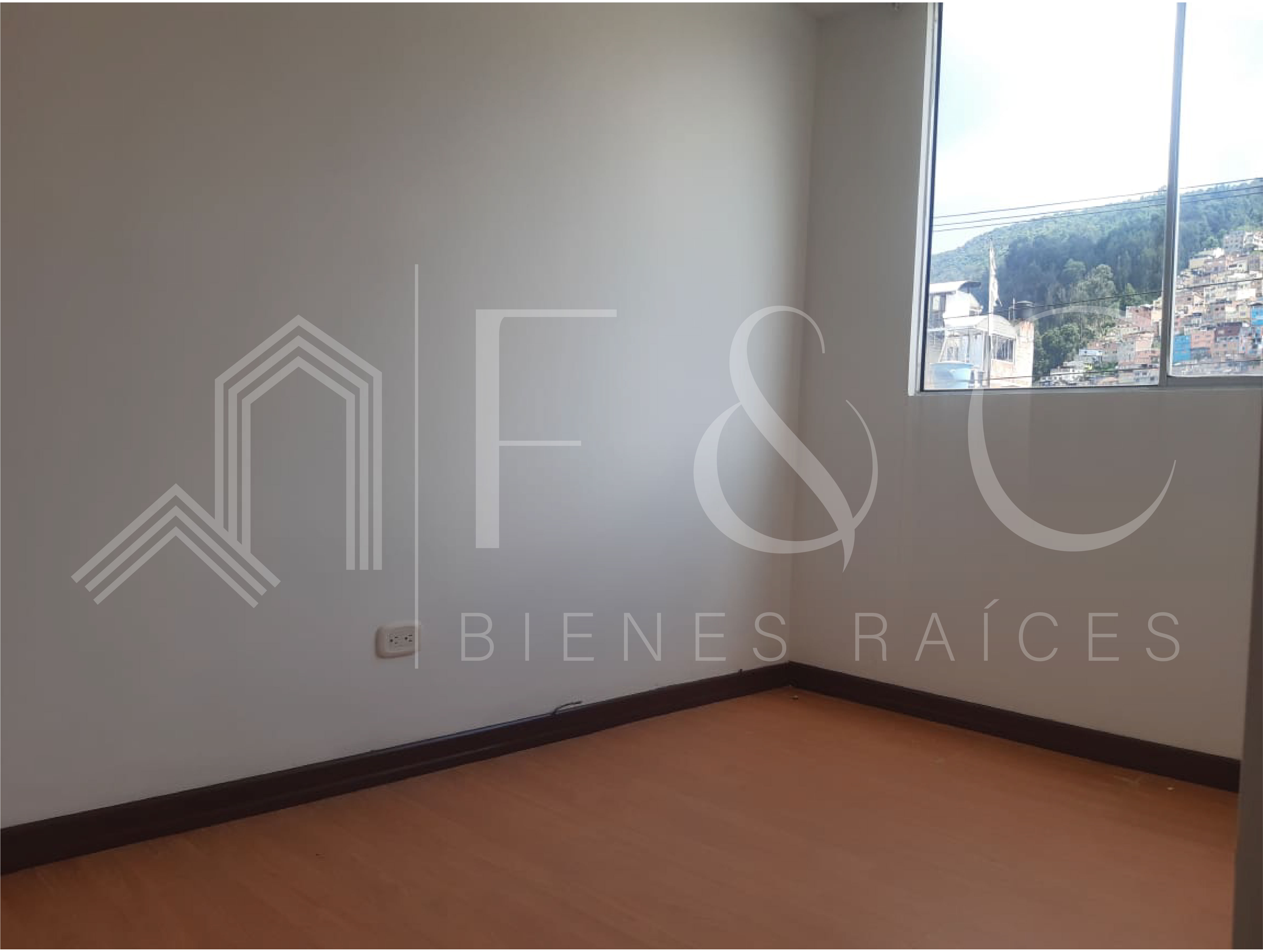 Apartamento de 3 alcobas en venta en Ub. De La Sabana, Bogotá, 74 m² · foto 7 de 16