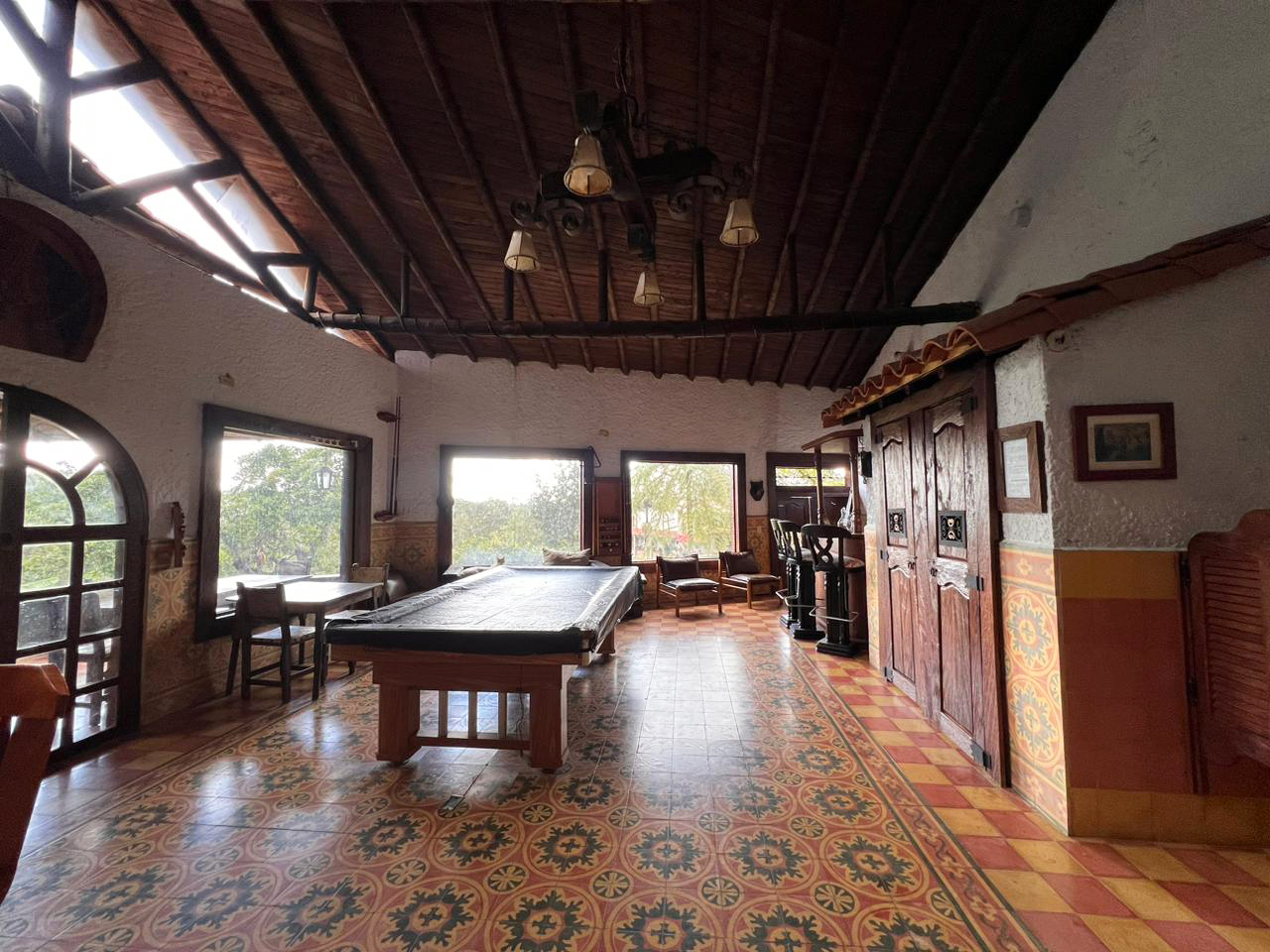 Casa de 6 alcobas en venta en El Porvenir, Rionegro, 550 m² · foto 13 de 18