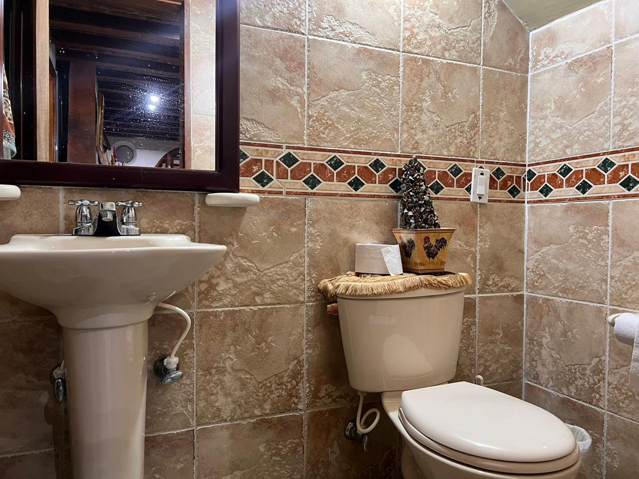 Casa de 6 alcobas en venta en El Porvenir, Rionegro, 550 m² · foto 15 de 18