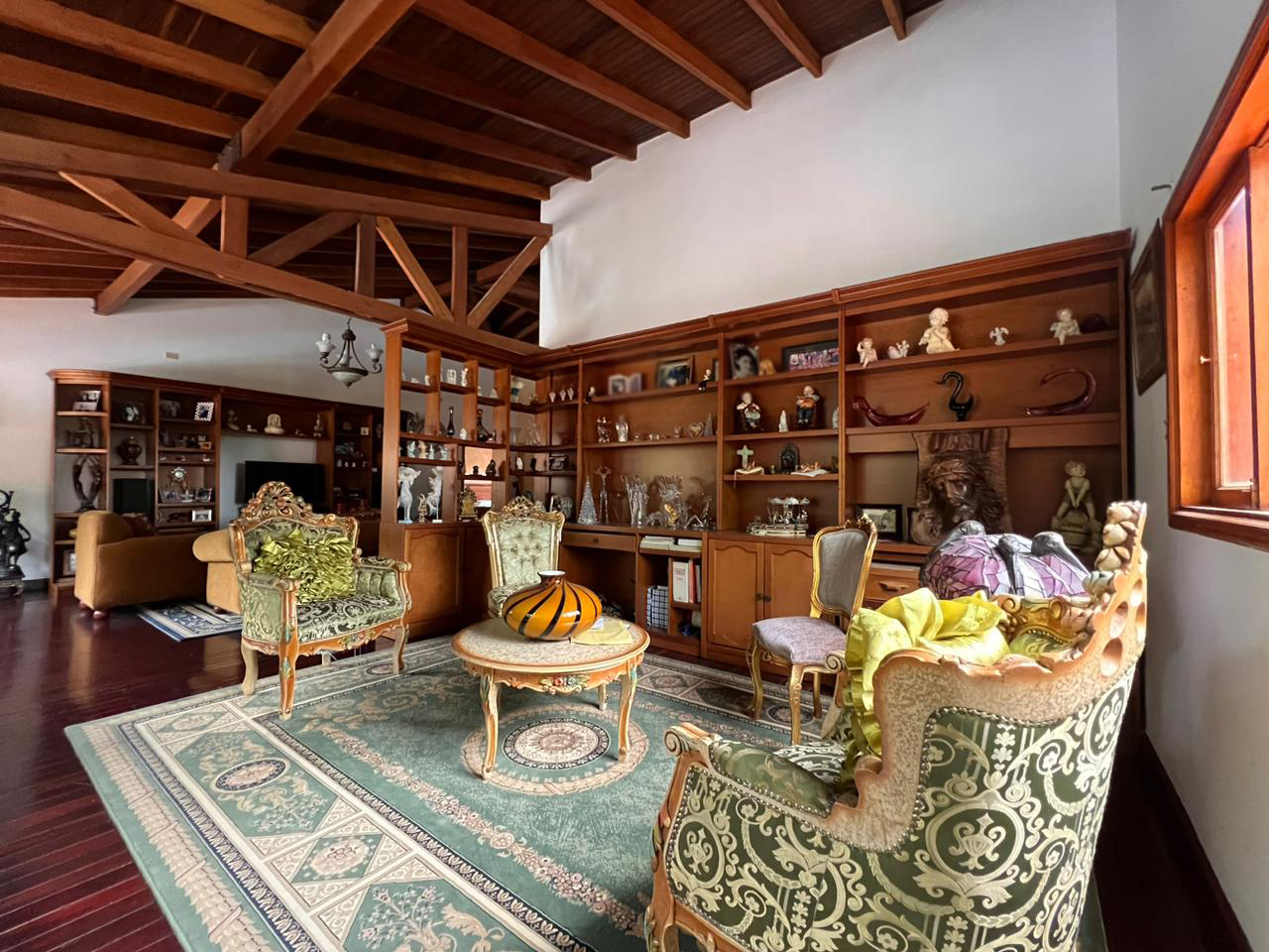 Casa de 6 alcobas en venta en El Porvenir, Rionegro, 550 m² · foto 17 de 18