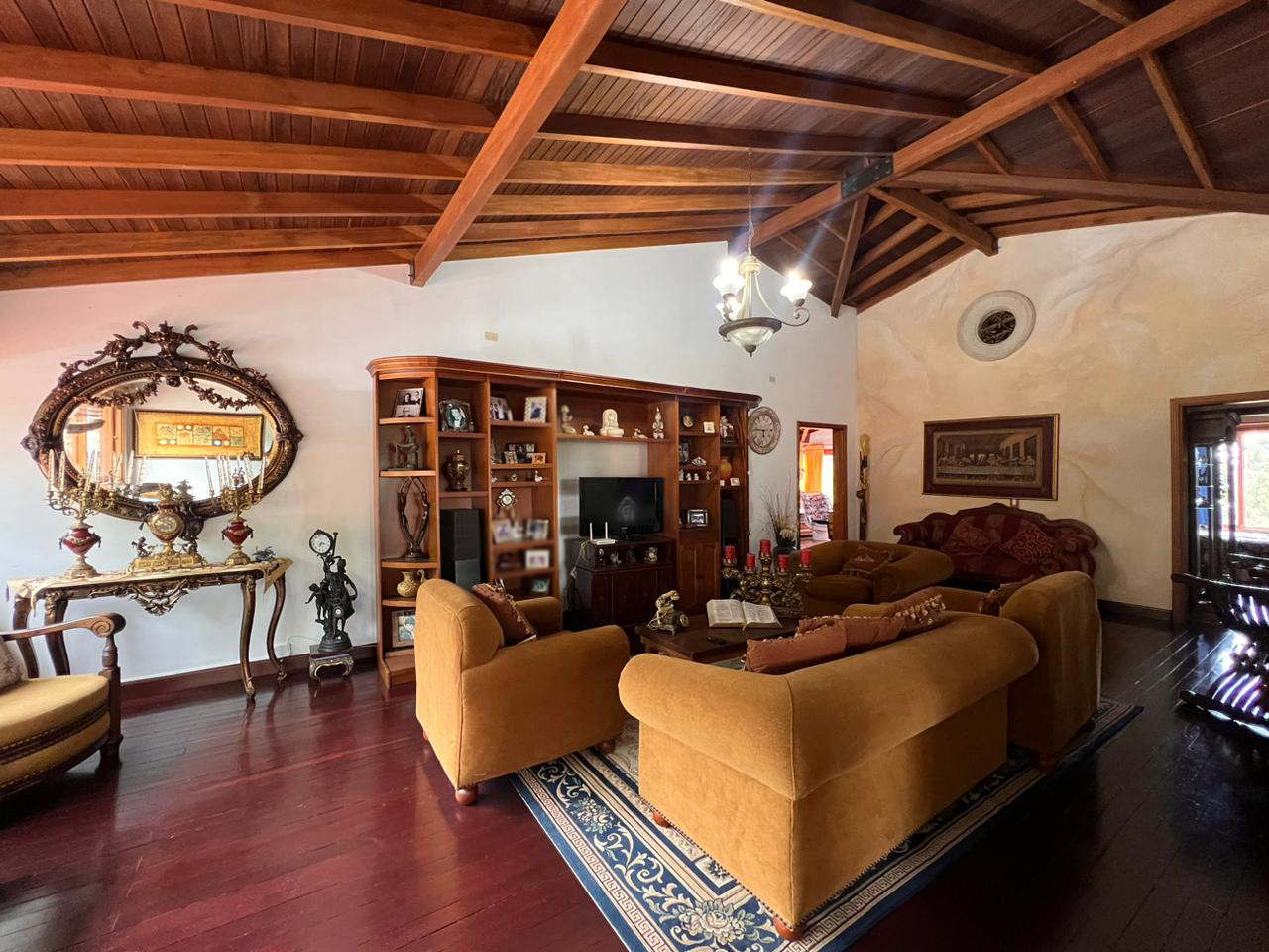 Casa de 6 alcobas en venta en El Porvenir, Rionegro, 550 m² · foto 7 de 18