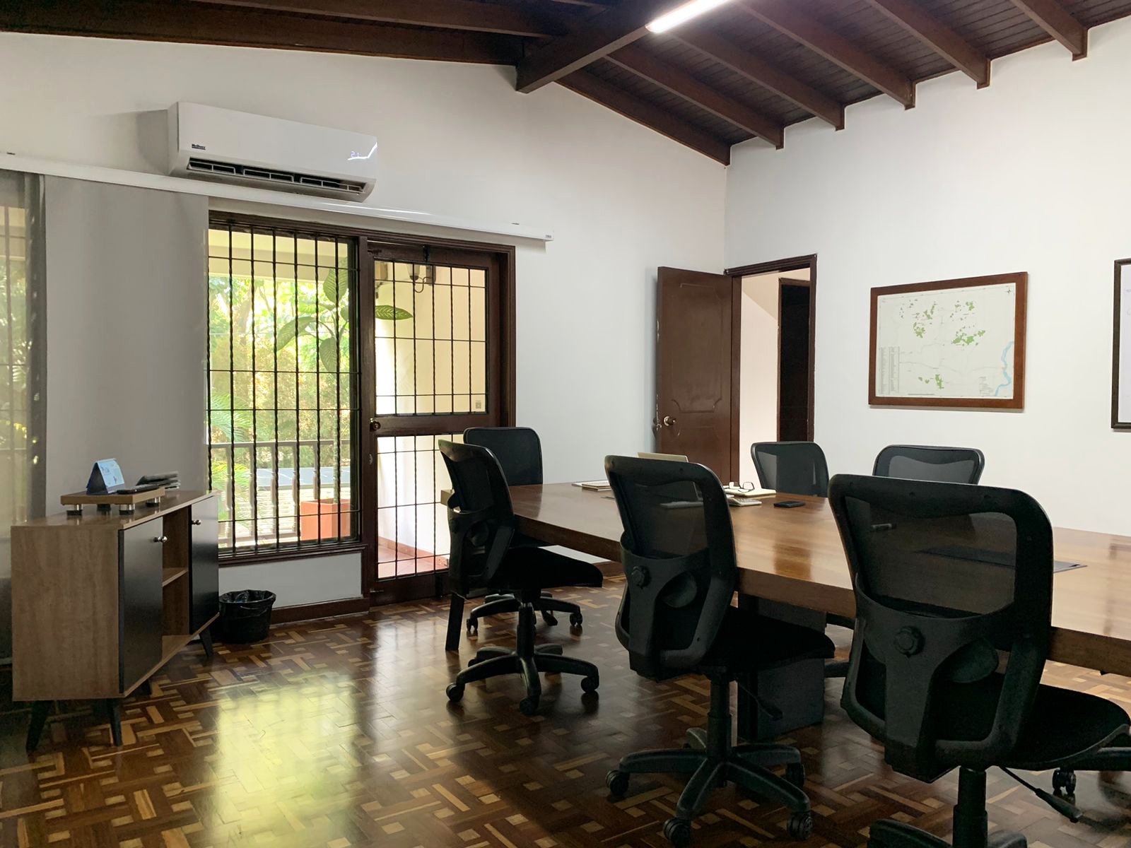 Local en venta en La Aguacatala, Medellín, 315 m² · foto 5 de 12