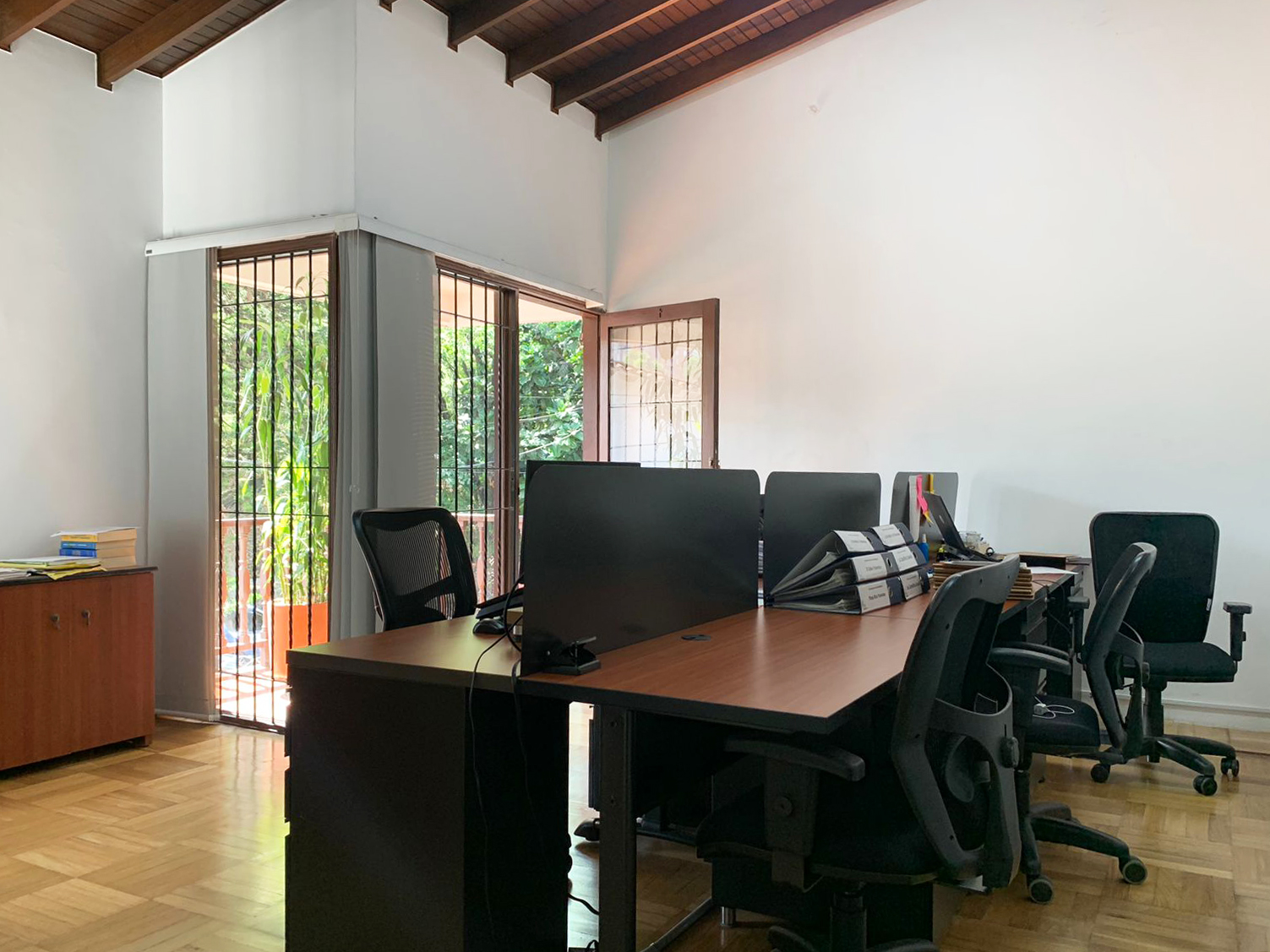 Local en venta en La Aguacatala, Medellín, 315 m² · foto 8 de 12