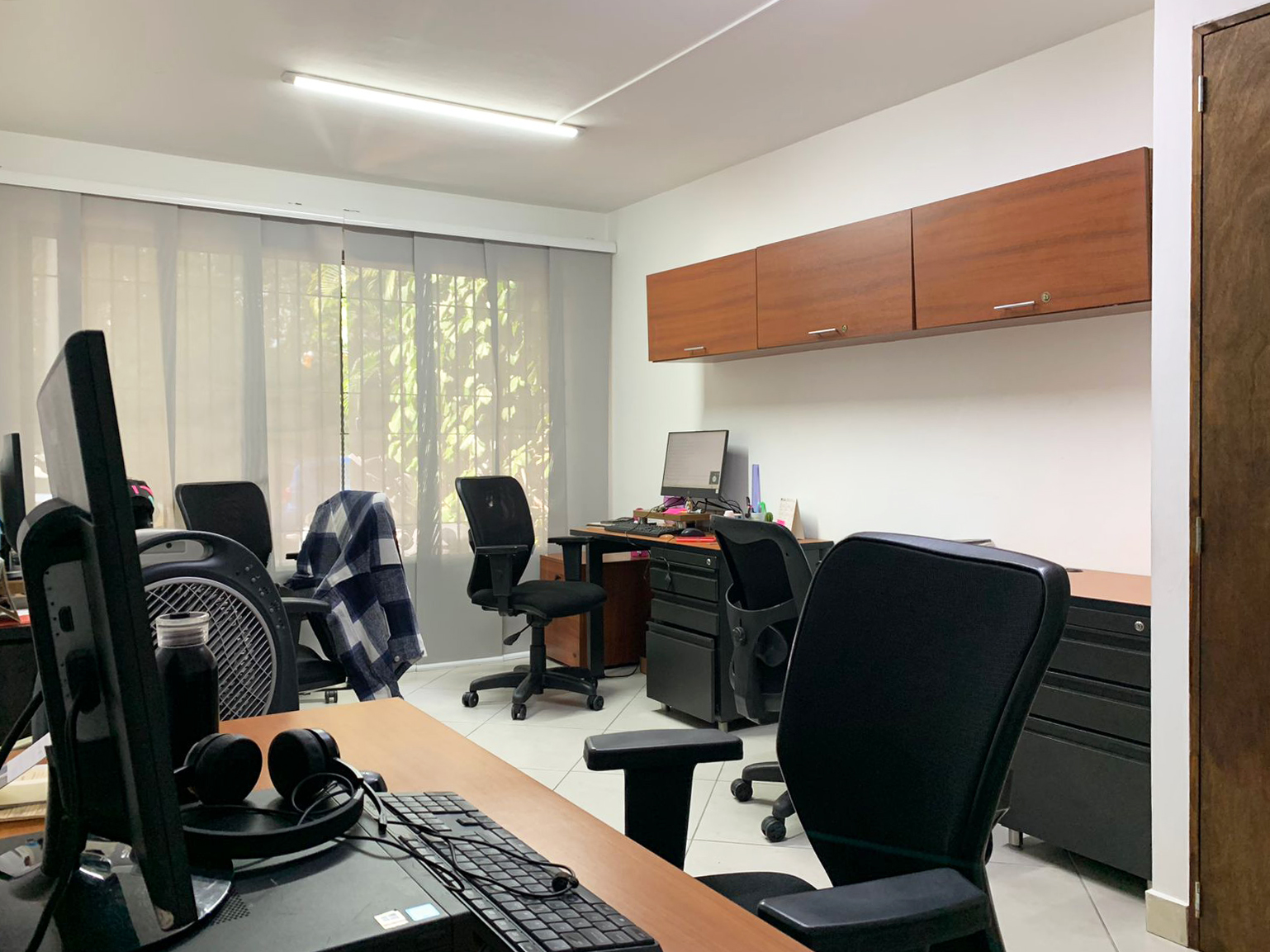 Local en venta en La Aguacatala, Medellín, 315 m² · foto 9 de 12