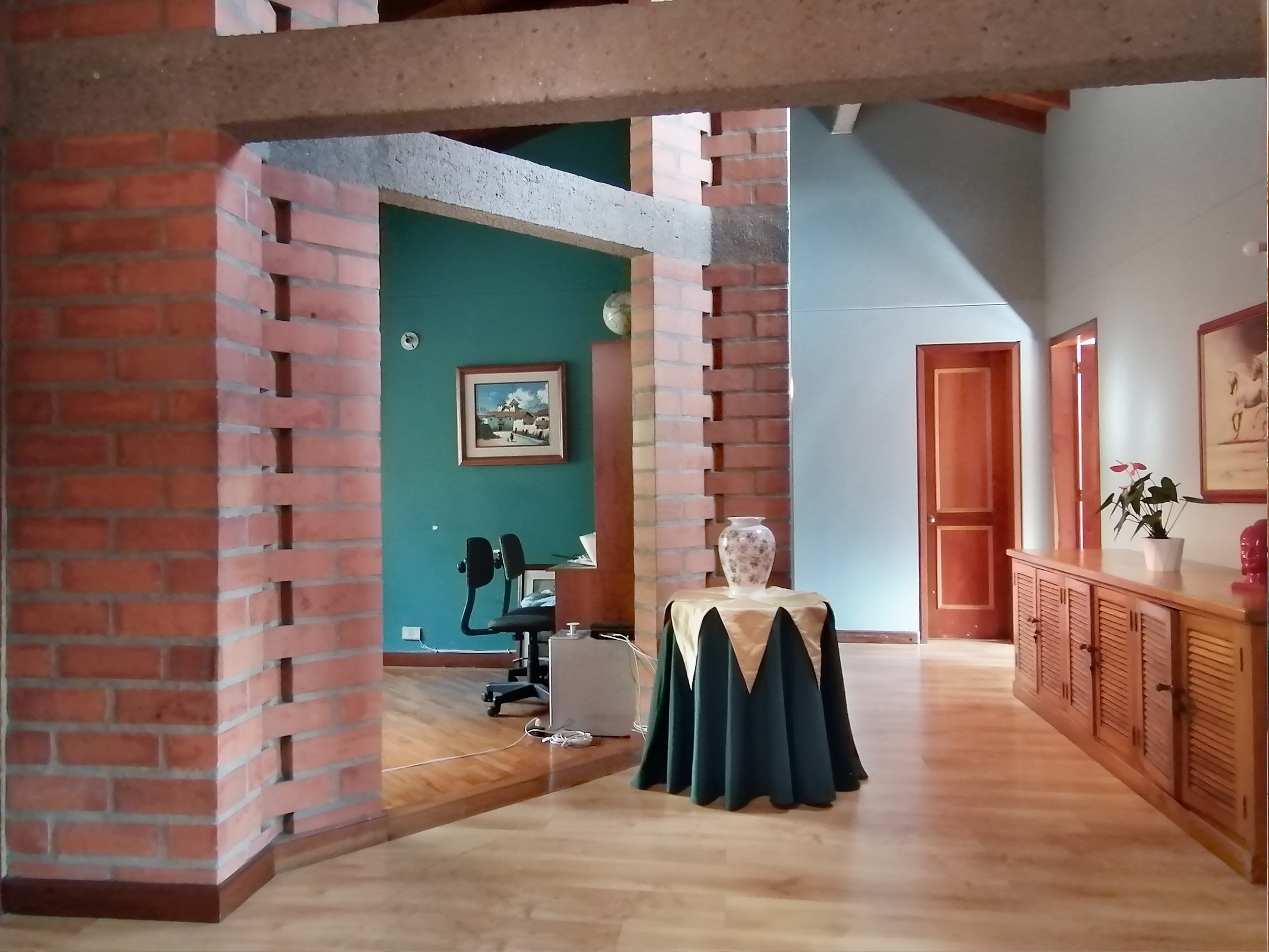 Casa de 4 alcobas en venta en Los Balsos, Medellín, 270 m² · foto 9 de 17