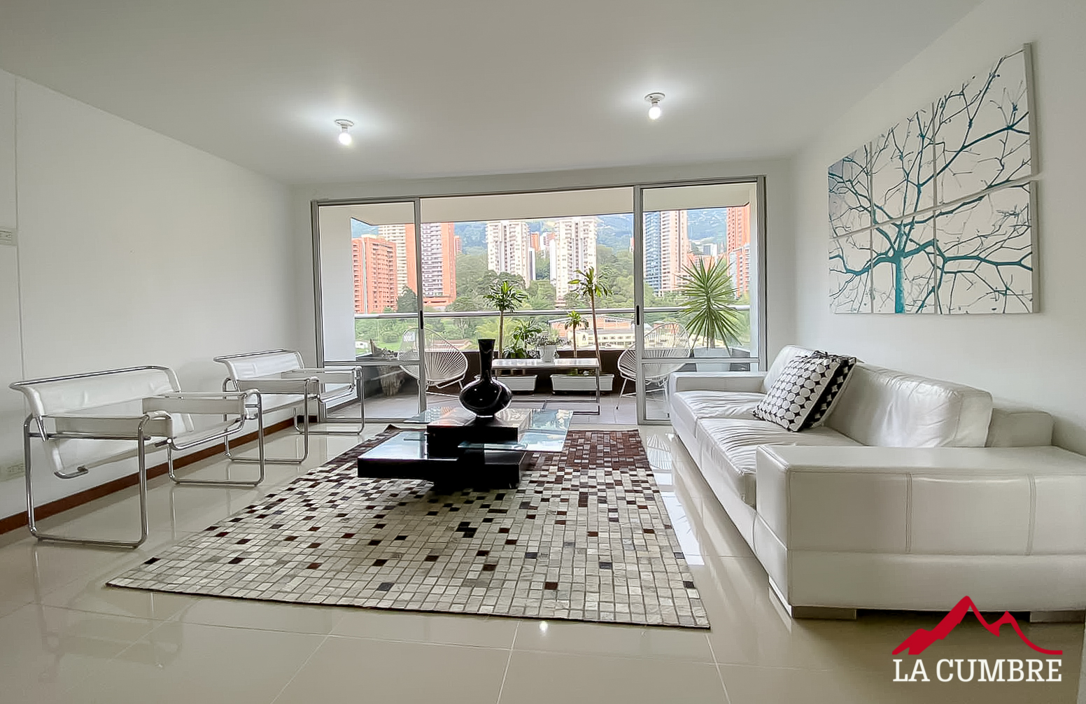 Apartamento en arriendo en Los Balsos, Medellín · foto 7 de 12