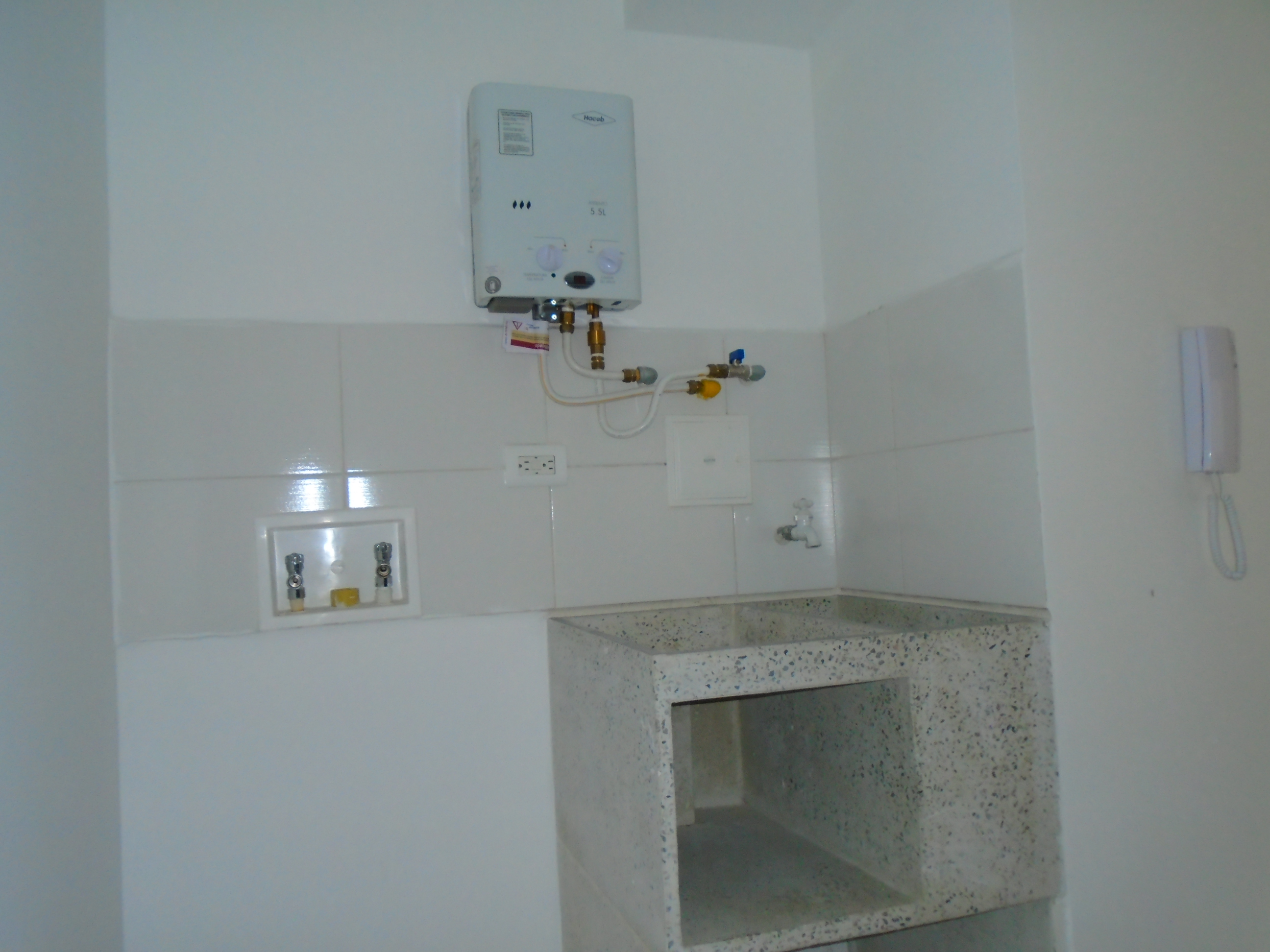 Apartamento de 3 alcobas en venta en Las Olas Ii, Bucaramanga, 60 m² · foto 10 de 13