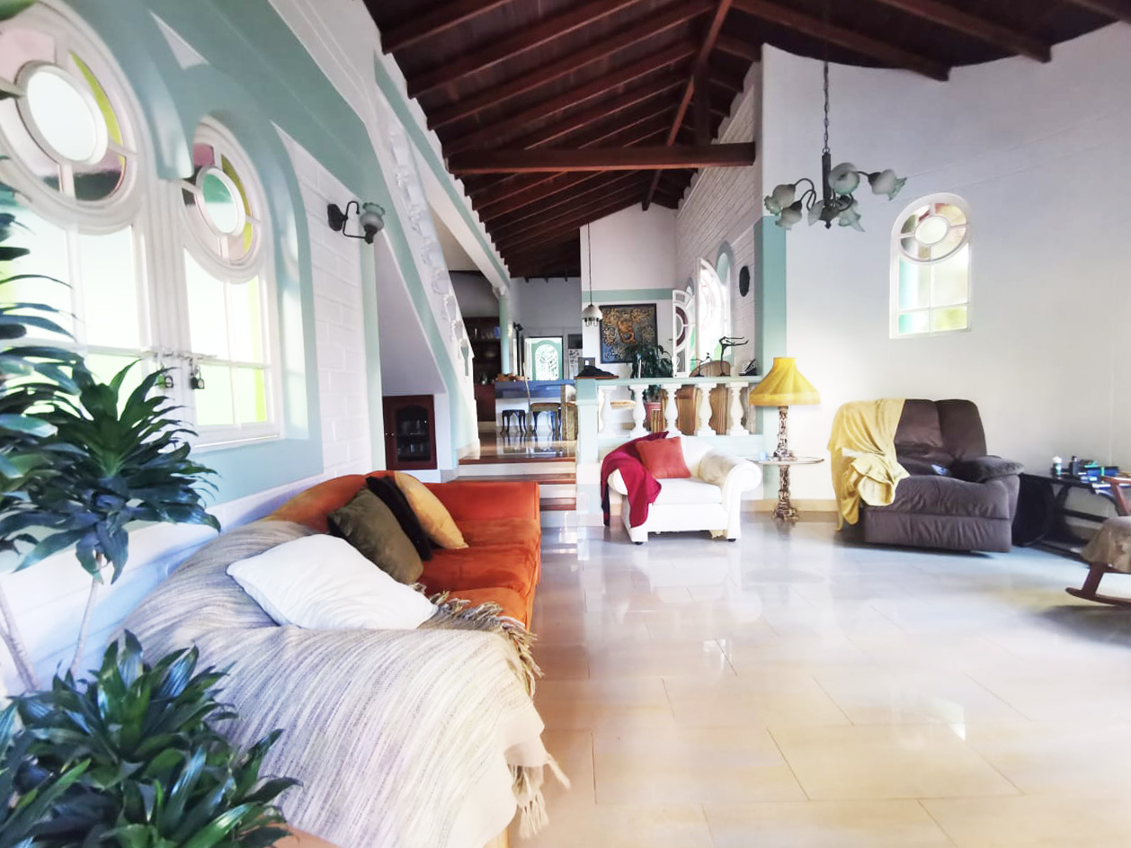 Casa en arriendo en Loma de las brujas, Envigado - 4