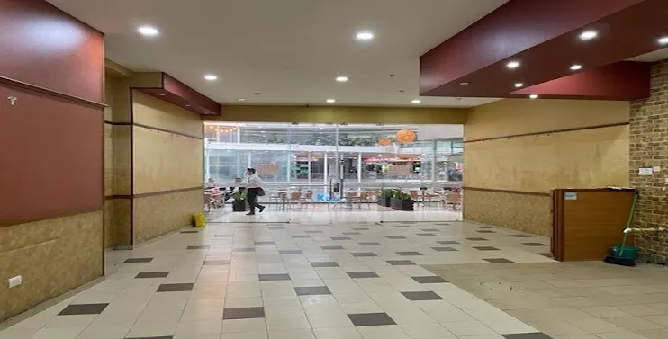 Local en arriendo en Unicentro Cali, Cali, 200 m² · foto 3 de 5