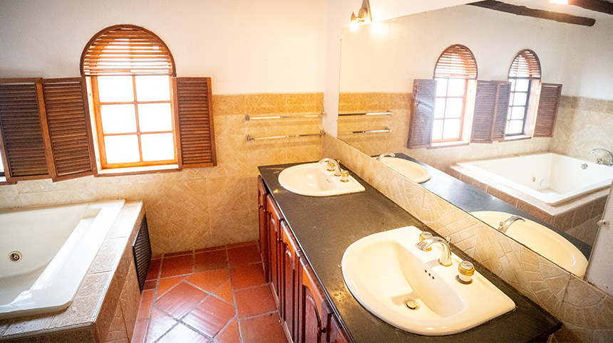 Casa de 5 alcobas en arriendo en Pueblo Viejo, Cota, 272 m² · foto 16 de 20