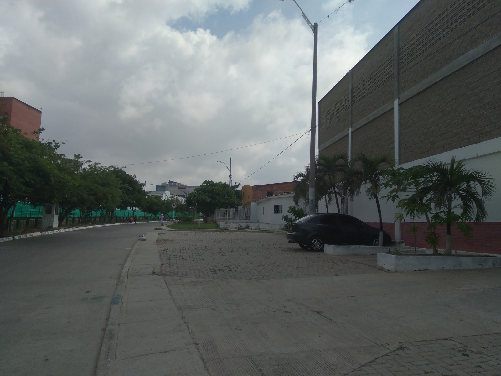 Bodega en venta en San Salvador, Barranquilla, 1240 m² · foto 3 de 24