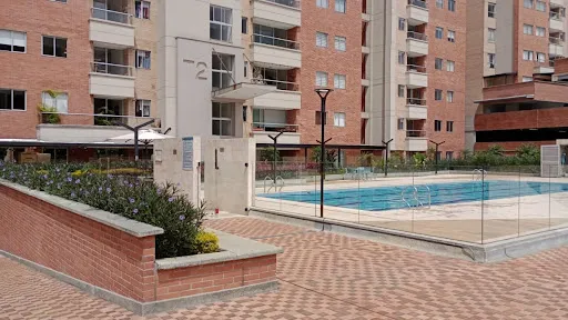 Apartamento de 3 alcobas en venta en Las Lomitas, Sabaneta, 78 m² · foto 2 de 24