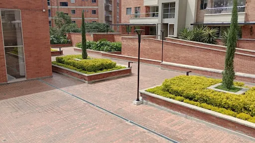 Apartamento de 3 alcobas en venta en Las Lomitas, Sabaneta, 78 m² · foto 3 de 24