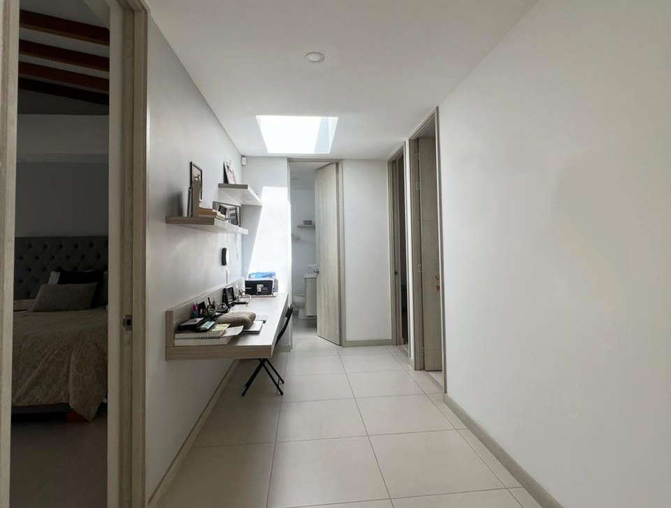 Casa de 4 alcobas en venta en Chipre, Rionegro, 165 m² · foto 4 de 15