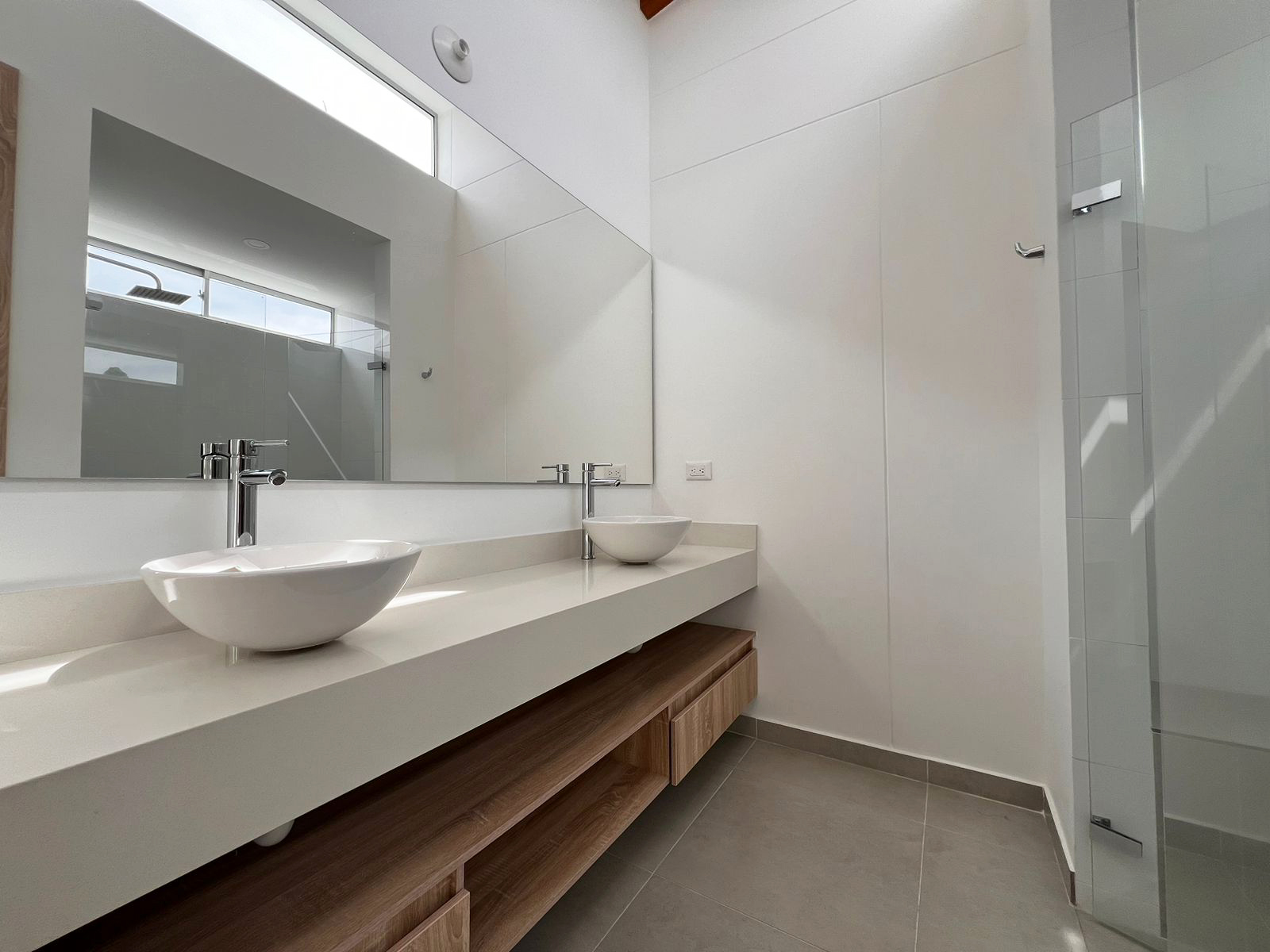 Casa de 4 alcobas en venta en Chipre, Rionegro, 165 m² · foto 8 de 15