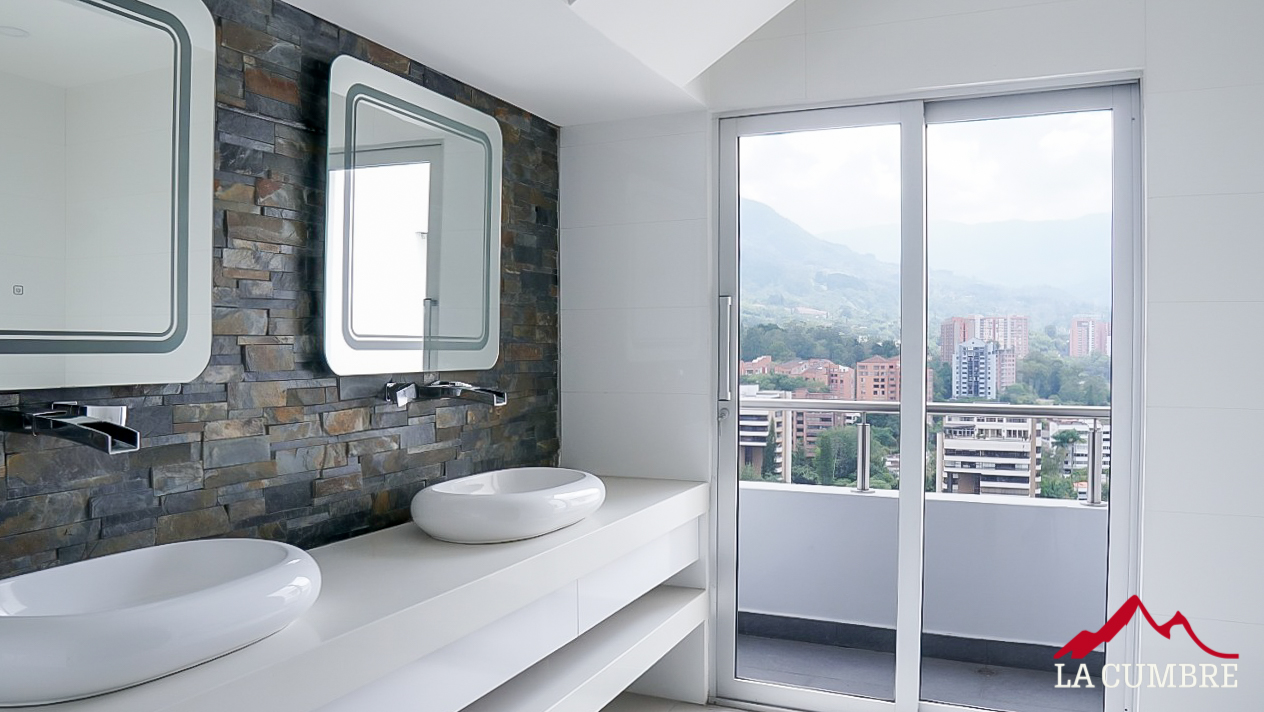 Apartamento de 6 alcobas en venta en San Lucas, Medellín, 770 m² · foto 11 de 12