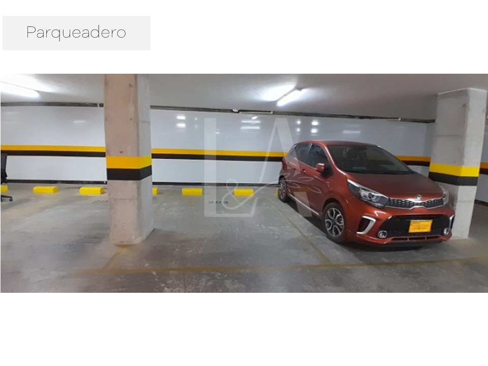 Apartaestudio en venta en Santa Barbara, Bogotá, 52 m² · foto 11 de 13