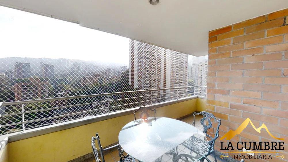 Apartamento en arriendo en El Tesoro, Medellín · foto 2 de 8