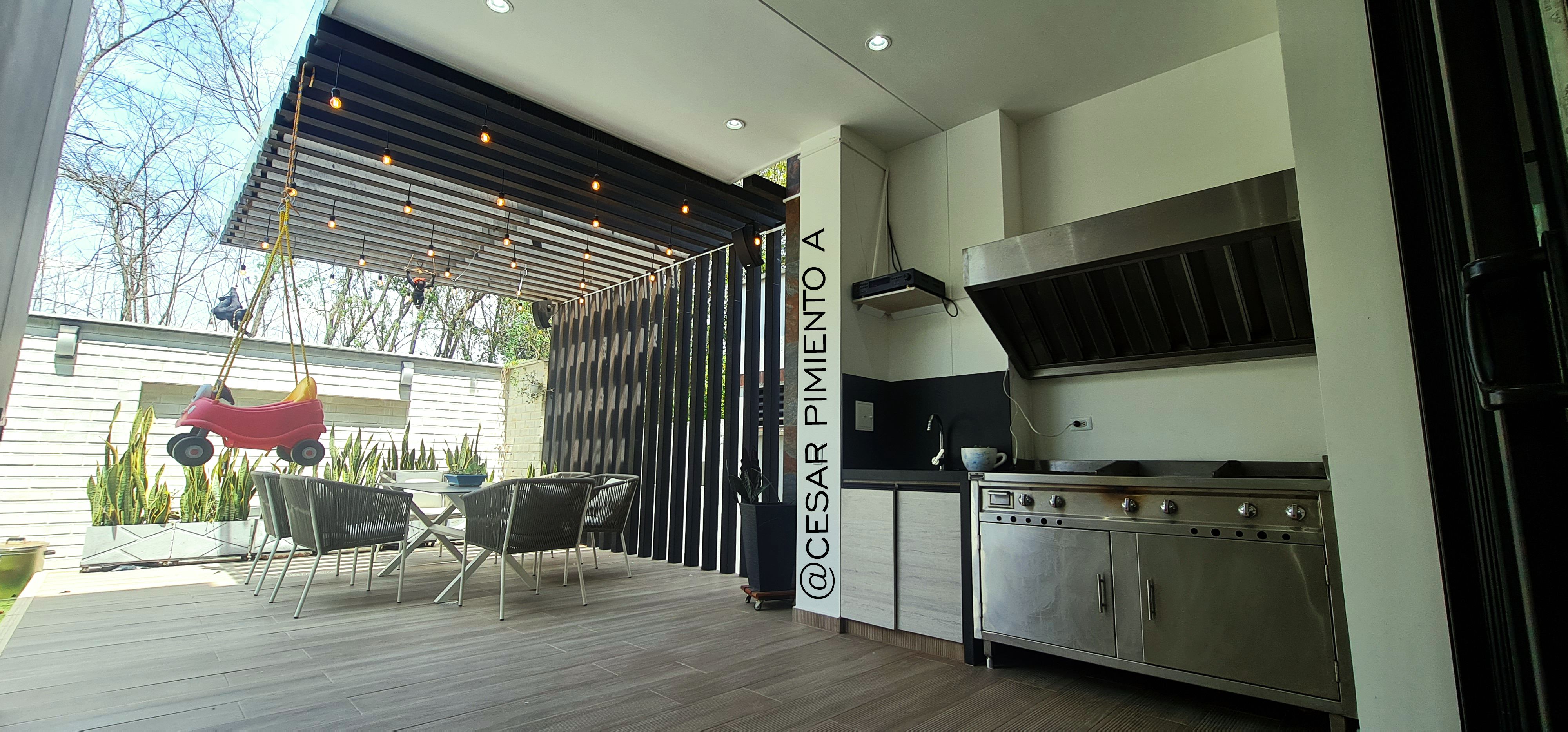 Casa de 3 alcobas en venta en Guayanas, Floridablanca, 380 m² · foto 14 de 24