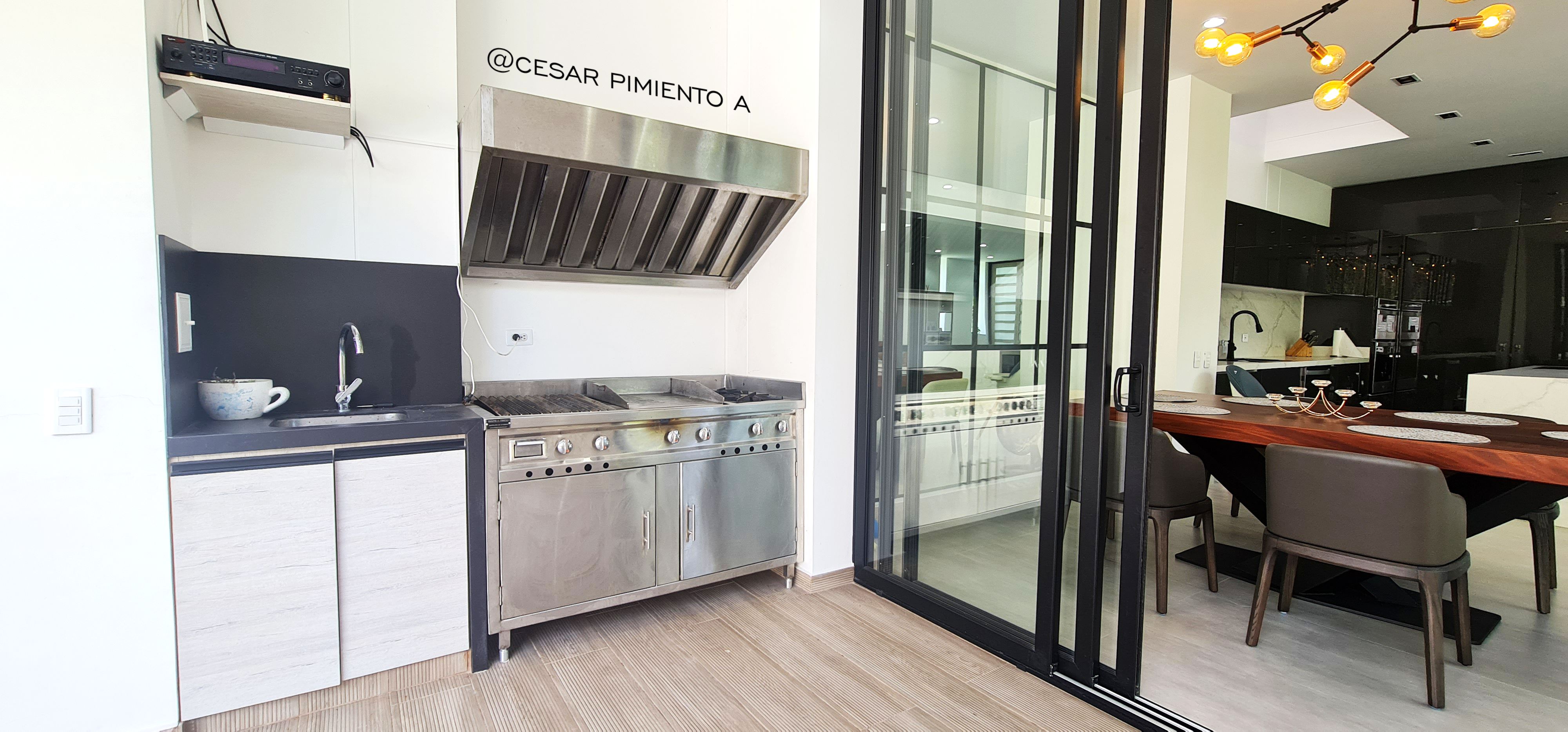 Casa de 3 alcobas en venta en Guayanas, Floridablanca, 380 m² · foto 15 de 24