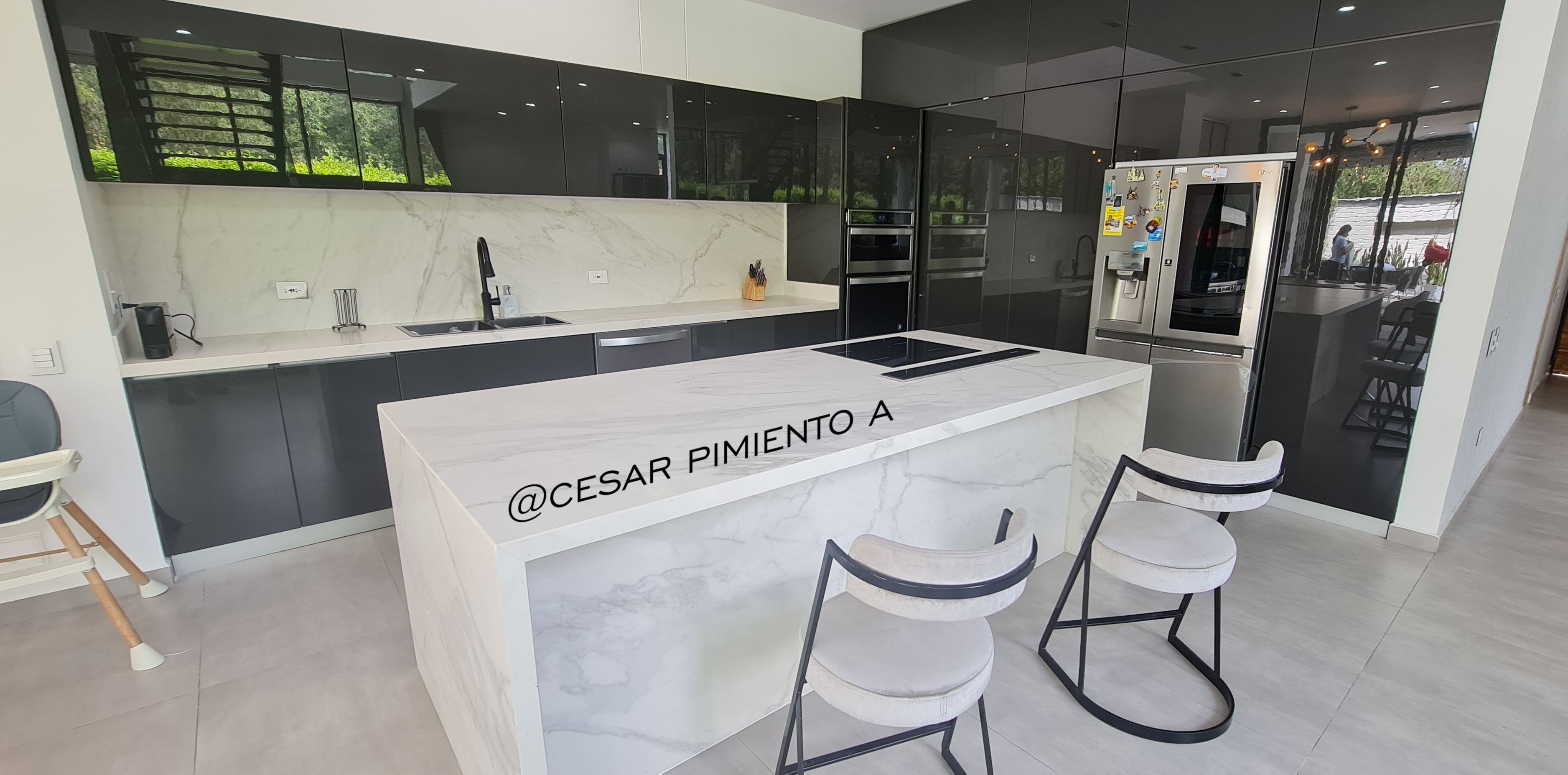 Casa de 3 alcobas en venta en Guayanas, Floridablanca, 380 m² · foto 6 de 24