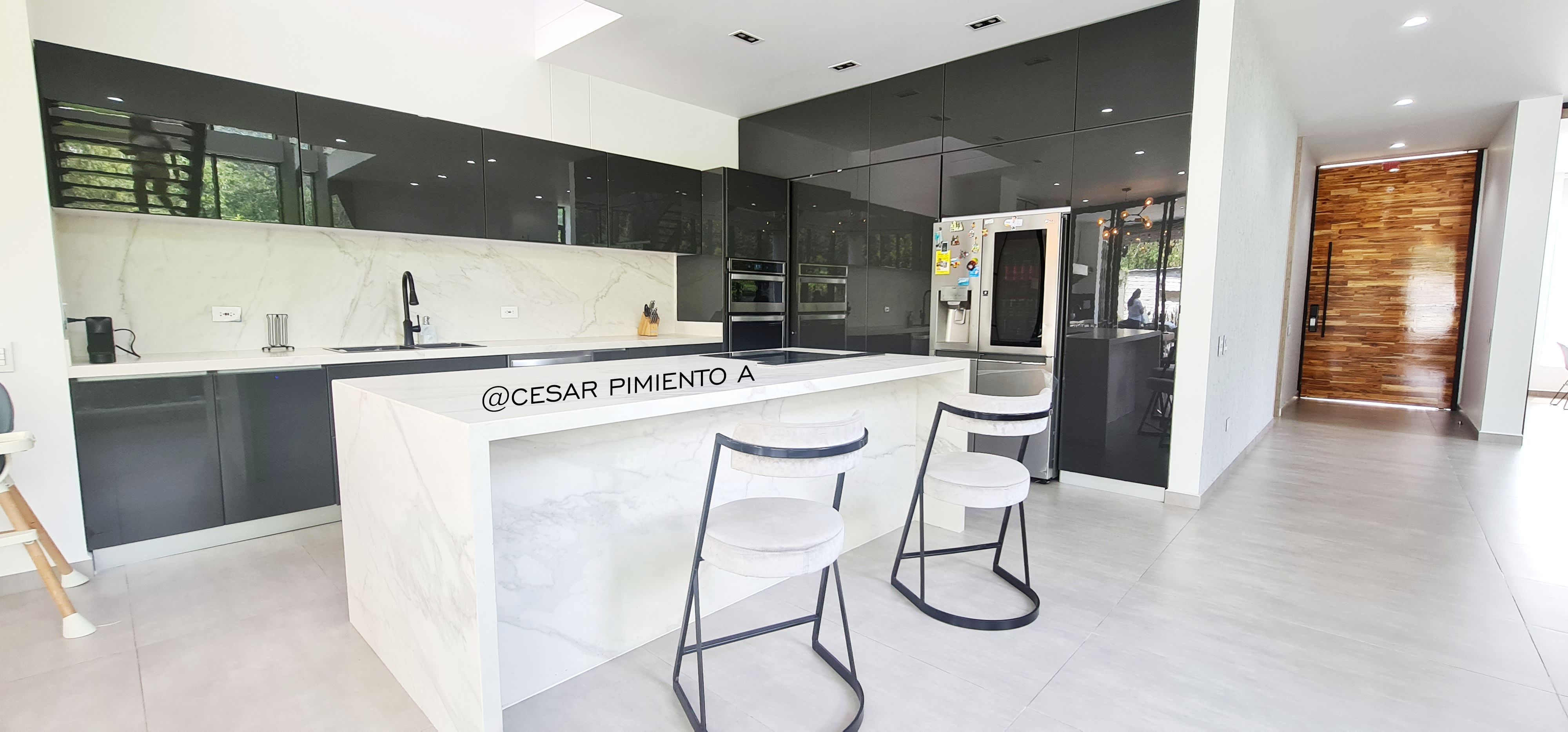 Casa de 3 alcobas en venta en Guayanas, Floridablanca, 380 m² · foto 7 de 24